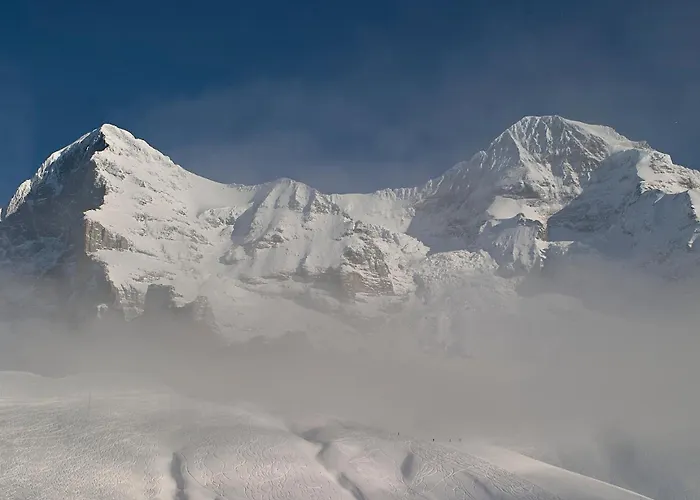 아파트 102 - Riverside *