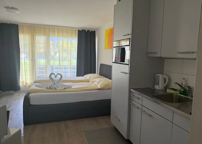 102 - Riverside 아파트