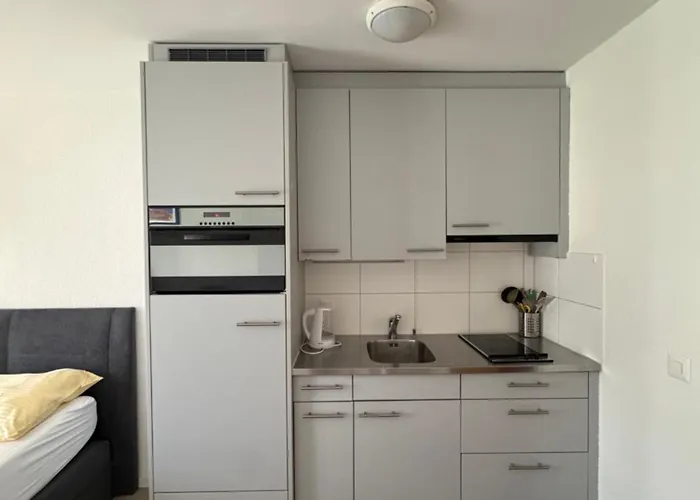 아파트 102 - Riverside *