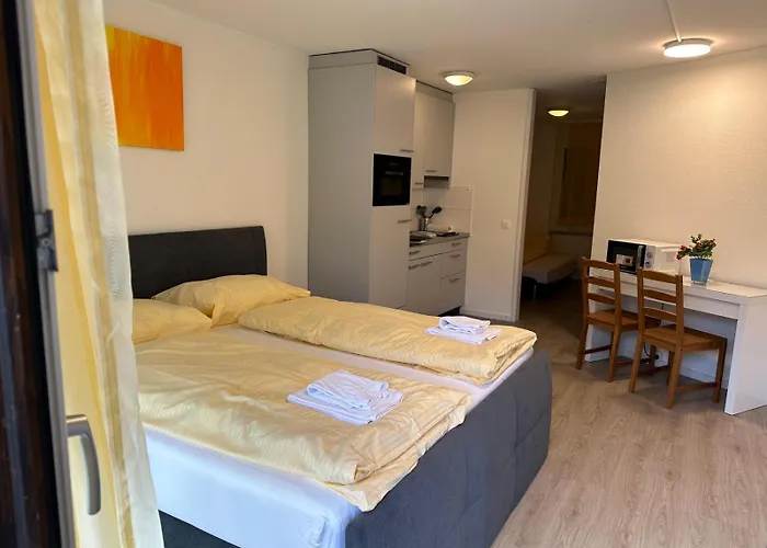 102 - Riverside Interlaken